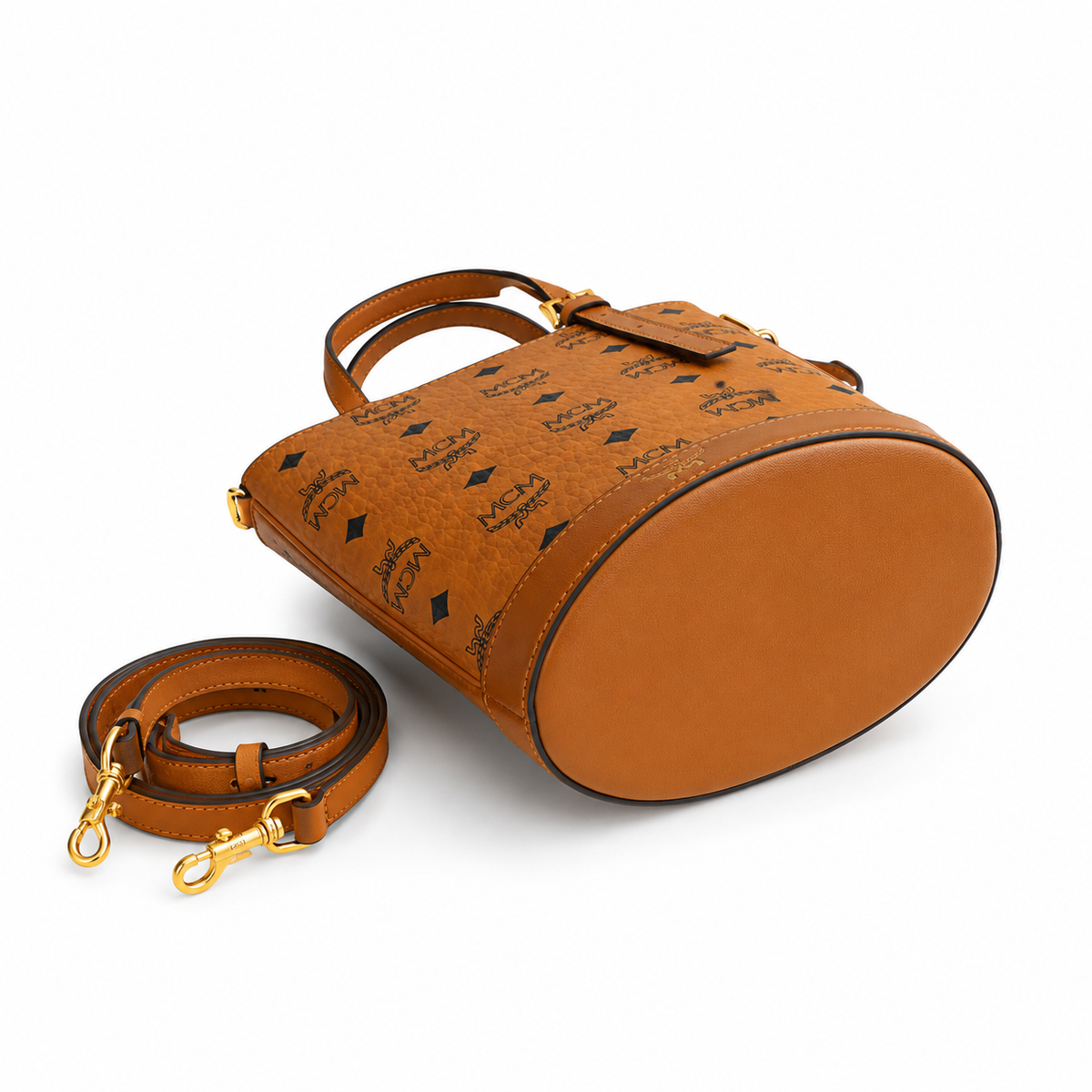 MCM Cognac-colored full-width Monogram canvas bag  adjustable shoulder strap tote/shoulder bag/crossbody bag
